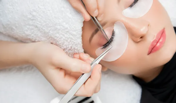 Eyelash extension service